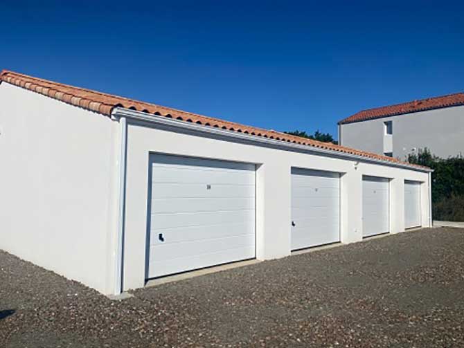 location de garages avec accès sécurisés région Royan